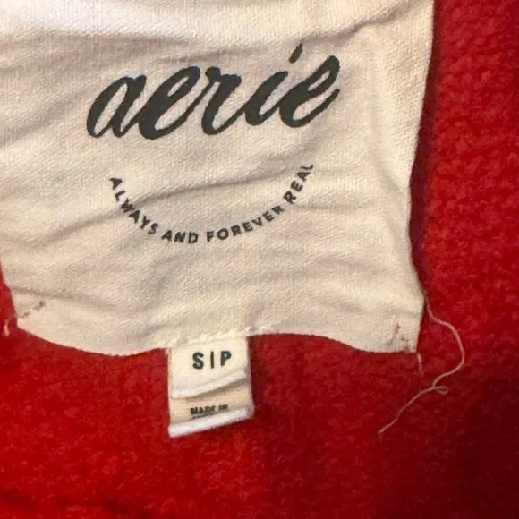 Aerie unREAL Cable Crew Sweater Oversized Solid Red Women's Size Small Cozy - Picture 9 of 14
